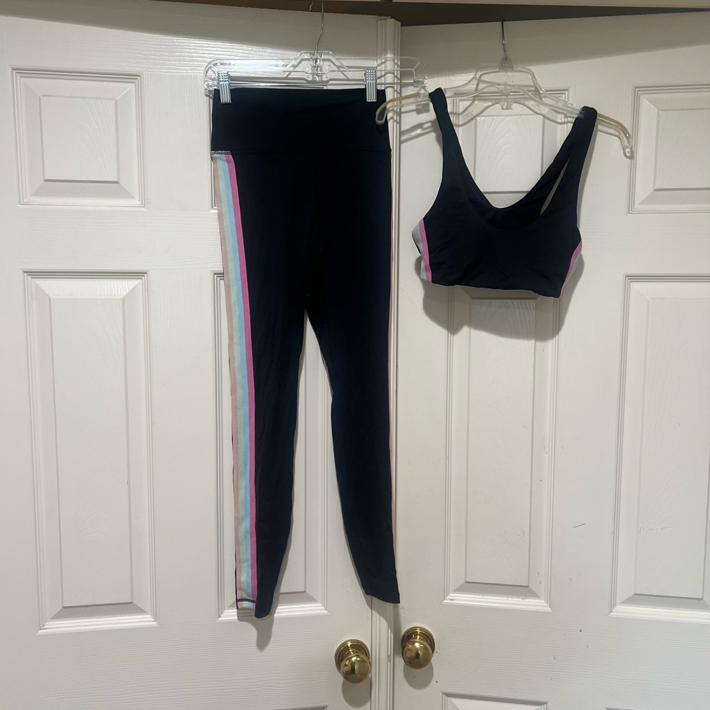 Spiritual Gangster Black Side Stripe Set Leggings Top Size Xs